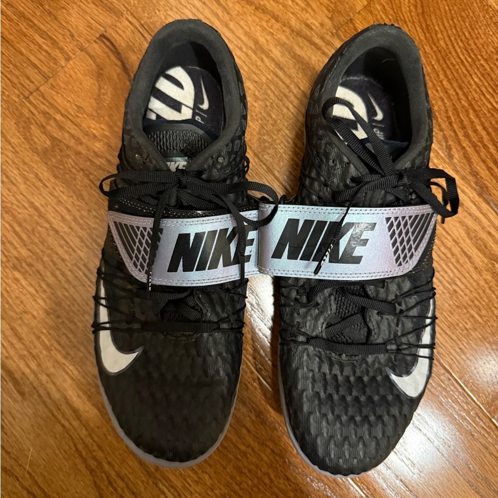 Nike Black and White Athletic Shoes